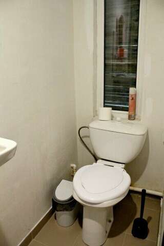 Хостел Like Ярославль Двухместный номер с 1 кроватью и собственной ванной комнатой-3