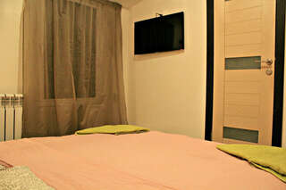 Хостел Like Ярославль Двухместный номер с 1 кроватью и собственной ванной комнатой-2